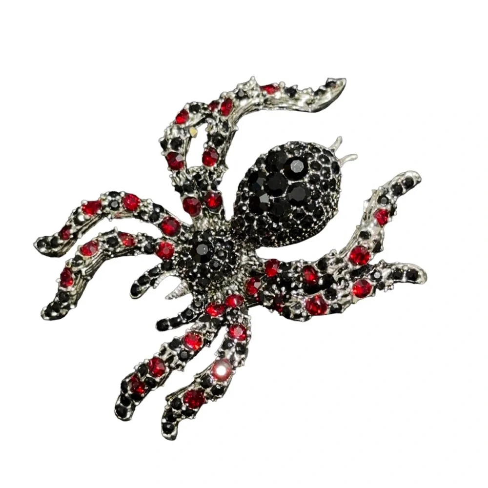 Large Rhinestone Spider Brooch Gift - Picture 4 of 4